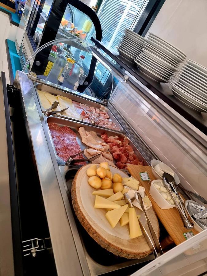 Hotel Orchidea Lignano Sabbiadoro Zewnętrze zdjęcie