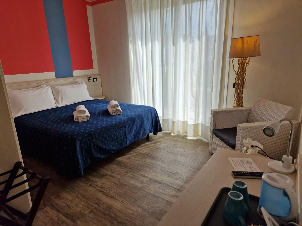 Hotel Orchidea Lignano Sabbiadoro Zewnętrze zdjęcie