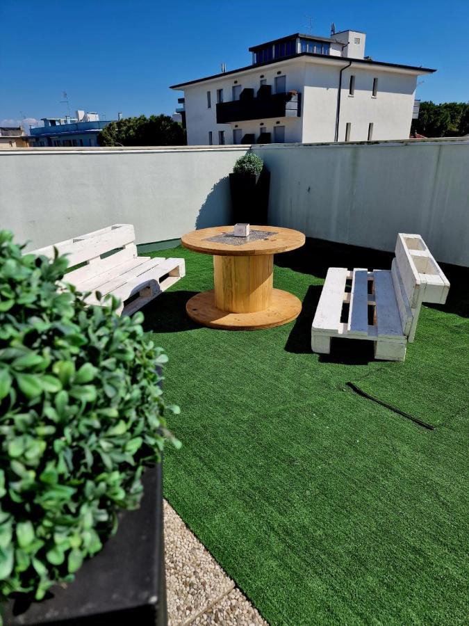 Hotel Orchidea Lignano Sabbiadoro Zewnętrze zdjęcie