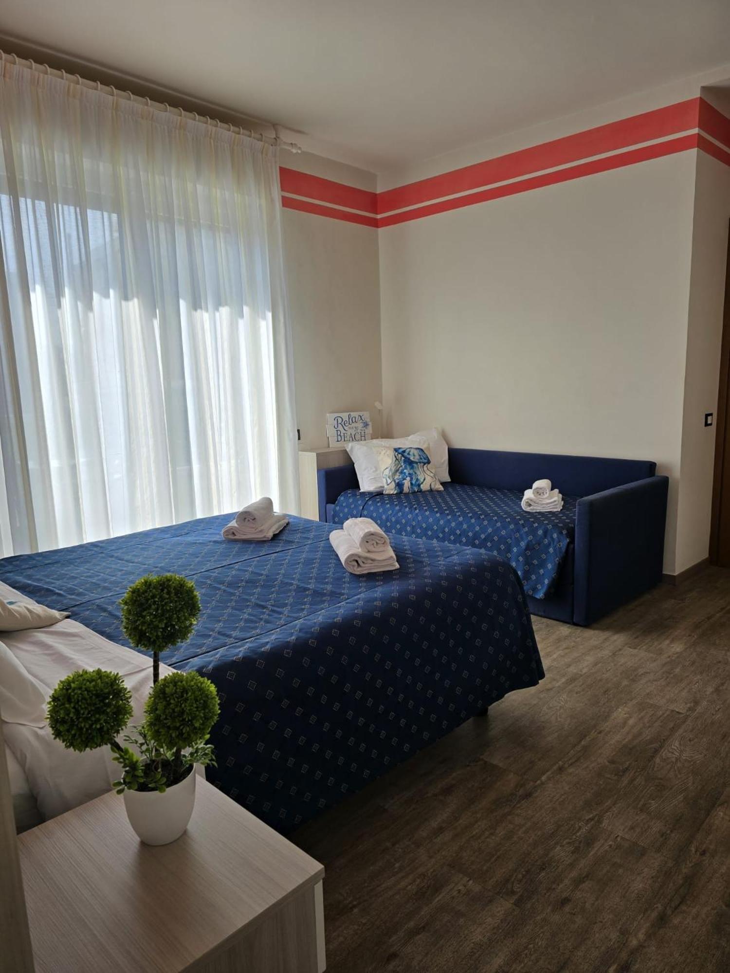 Hotel Orchidea Lignano Sabbiadoro Zewnętrze zdjęcie